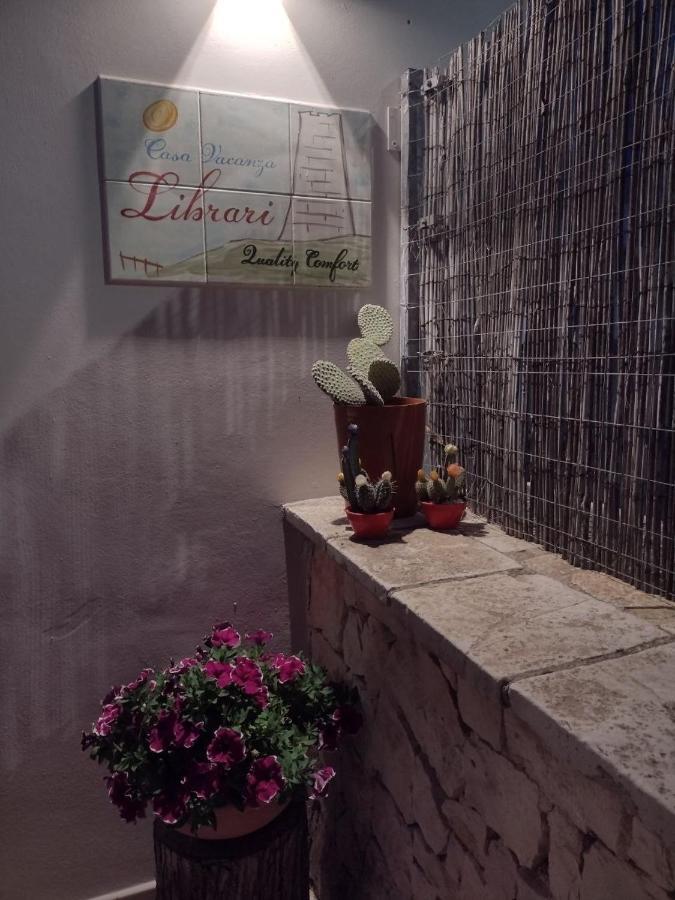 Librari - Quality Confort Monacizzo ภายนอก รูปภาพ
